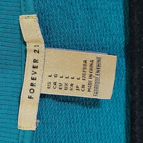 Forever 21 Pullover Sweatshirt Size L - Picture 2 of 8